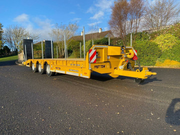 Hogg Engineering 30T Tri-Axle Low Loader Trailer