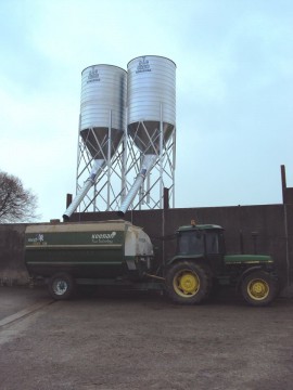 V-MAC 16 Tonne Offset Silo