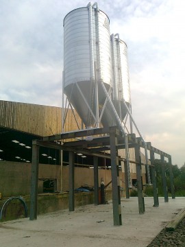 V-MAC 10 Tonne Single Diet Feeder - Gantry Silo