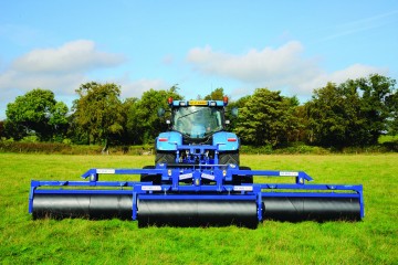 Walter Watson 6.3m Hydraulic Folding Water Ballast Land Roller