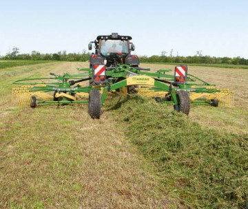 KRONE Swadro TC680 Twin Rotor Centre Delivery Rake