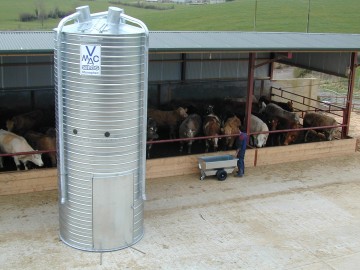 V-MAC 8 Tonne Split Enclosed Silo