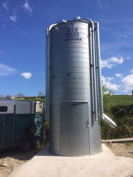 V-MAC 10 Tonne Split Enclosed Silo